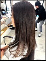 メタ(META)&nbsp;カット＋シルクリッチカラ―（VERYモデル滝沢眞規子さん）の髪色