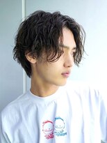 ウェイビーエフティフィフス 横浜西口(WAVEY ft.fifth)&nbsp;ツイストスパイラルパーマ波巻き無造作刈り上げ前下がりマッシュ