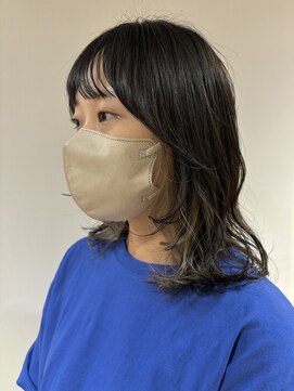 シュリット(schritt) 顔まわりレイヤー×インナーカラー ＊＊＊Luna