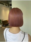 ピンクベージュ