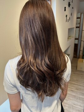 リムヘアーズボウグループ(Rim hairs BEAU group) 滋賀/守山/セミロング/アッシュミルクティー