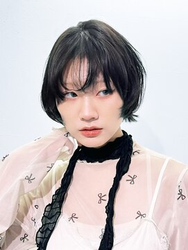 アイティー バイ アルバム 浦和店(IT by ALBUM) ショートおくれ毛顔周りレイヤーボブ_F0554