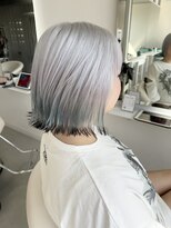 モア シルエ(MoA cilue)&nbsp;ホワイトシルバー×裾カラー/MoA cilue 【天王寺】