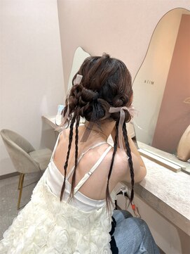 ミラ(Mila) ライブヘアセット＊リボンツインアレンジ/推し活