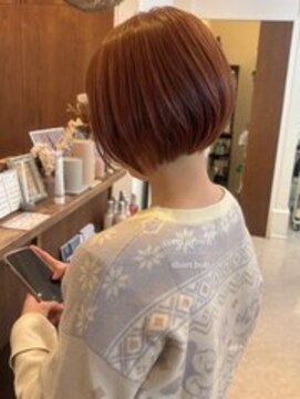 パル バイ ラベスト(Pal by lovest) 丸みショートボブ×イルミナ◎コーラルブラウン