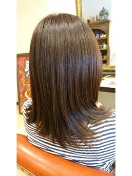 アリーナ 緑が丘店(arena) ツヤサラ大人ミディアム