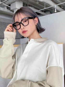 カフ(CAF) 【CAF 照下 外はねハイトーンボブ】