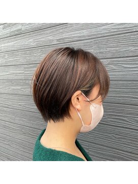 琉月 枝松店 丸みショート×耳掛け