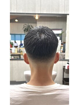 カットクラブヤマダ(CUT CLUB YAMADA) 短髪 スキンフェード