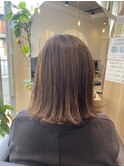 白髪ぼかし×外ハネボブ(ハイライト)