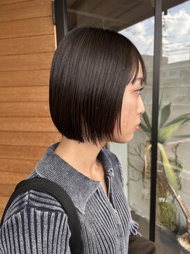 シアン(CyAN) ショートボブ