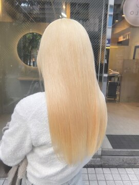 オルロバイイザ(ORLO by IZA) ○メルティーカラーフェミニンロング似合わせカットミディアム