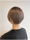 ショートボブ