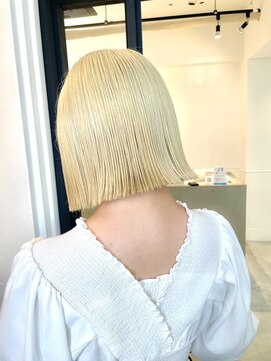 イマ 名駅店(ima) 切りっぱなしボブ/ボブ/抜きっぱなし/ペールイエロー/ブロンド