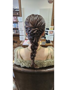 ヘアドゥポジャ 寺尾町店(Hair Do poja) 編み下ろし