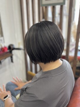 ヘアメイク アンフィ(amphi) ハイライト