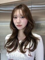 ルームバイシー 新宿(Loom. by Sea)&nbsp;□ 大人ガーリー×ダークアッシュ[似合わせカット/ミディアム]