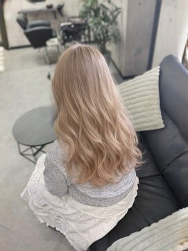 ノーン(NONE) ミルクティーグレージュ