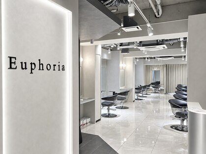 ユーフォリア 池袋東口駅前店(Euphoria)の写真