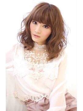 ケアシンサイバシ(CARE shinsaibashi) ゆるふわウェーブセミディ