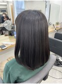 アッシュブラックミディアムボブ艶トリートメント