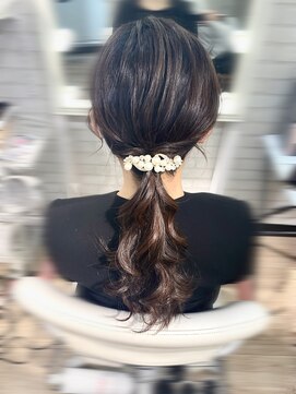 マカリィ 池袋店(Makalii) ナチュラルローポニー