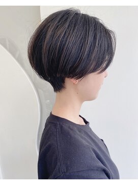 モリオ フロム ロンドン 大宮2号店(morio from London) 【なかじま ひびき】黒髪 ハンサムショート 大宮