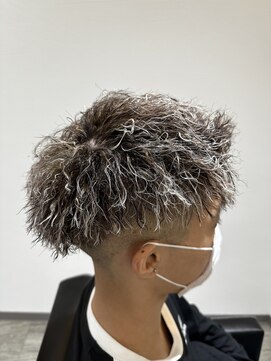 フォセット(Fossette) ツイストパーマ×ホワイトメッシュ