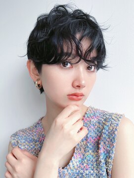 フリティ 大阪西梅田店(friity) オリーブベージュショートミニボブグレージュブリーチレイヤー