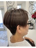 ショートヘア