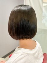 ミーティア バイ クアトロ(Meteor By QUATRO) 丸みボブ 内巻き 美髪