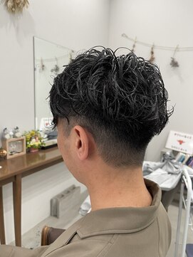 フー バイ セリナ(Fuu.by serina) シャドウパーマ