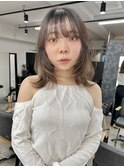 ミディアムレイヤー×ブラウンベージュ