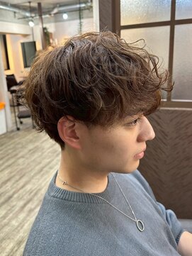ファブ バイ ルミ(Fab by Lumi) MEN’S HAIR/フェザーパーマ