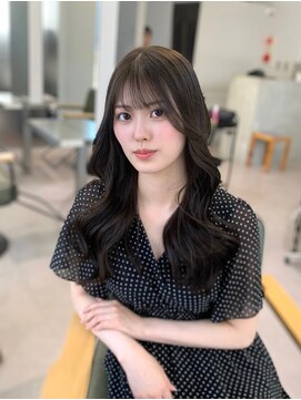 シェス 梅田茶屋町(shes) 韓国風ヨシンモリヘア×透明感カラー/アリサ