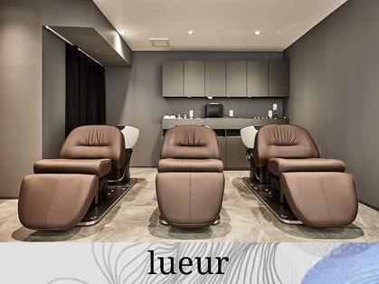 リュール バイ ヘッドライト 北千住店(lueur by HEADLIGHT)の写真