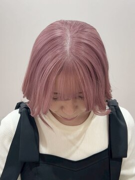 ユウル 横浜(juhl.) 淡いピンクベージュカラーブリーチダブルカラーピンクヘアー横浜