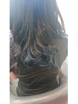 ミロクヘアー (Miroku hair)&nbsp;さりげないインナーカラーでオシャレ度UP！