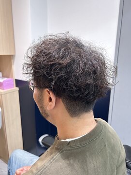 リバティシェアバーバー 銀座(LIBERTY SHARE BARBER) 【メンズパーマ】大人波巻きおしゃパーマ