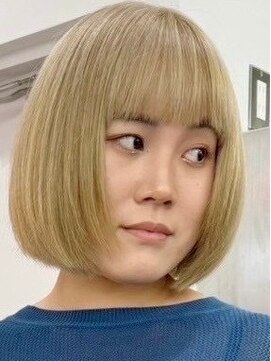 ウィコ 新宿(WICO) クリームベージュ[新宿駅/前髪/アンブレラカラー/イメチェン]