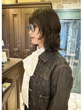 モナン(monan) ウルフレイヤーパーマウェーブミディアム姫カットレイヤー