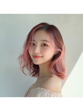 アトリエエテ バイ レガリア サカエマチ(atelier ete by Regalia sakaemachi) ピンクグラデーションカラー/センターパート/ゆるふわ巻き