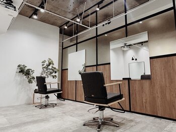 FIRST【ファースト】