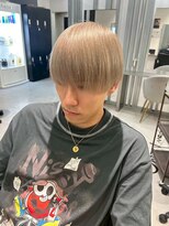 メンズサロン キング 心斎橋店(Men’s salon K!ng) ホワイトメッシュ/ツイスト/ツイスパ/パーマ/メンズ/眉毛/心斎橋