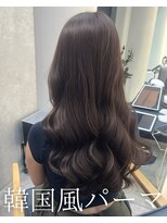 アミー 池袋(Ammy)&nbsp;コテ巻き風パーマ /韓国風パーマ/透明感カラー/レイヤーカット