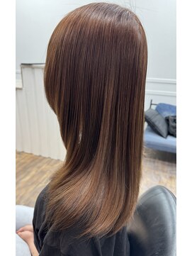 ヤイ(Yhai) セミロング