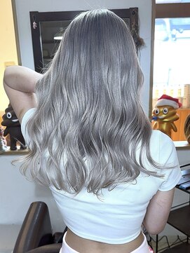 ブレイズヘアー(BLAZEhair) 【透明感バツグン】ナチュラルホワイトシルバー×ブリーチ2回