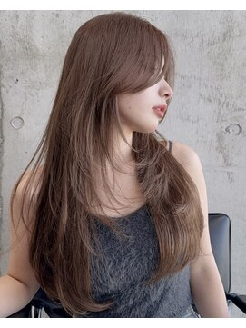 ディーエックス スリー(Dxxxx III) 【KURO】色気レイヤー×小顔顔まわり