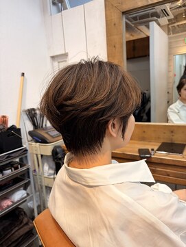 ニューラインギンザ(New-Line 銀座) 丸みショート