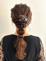 ヘアーアンドアイラッシュ ビス 下曽根店(Bis!)&nbsp;ゆるふわオニオンポニー